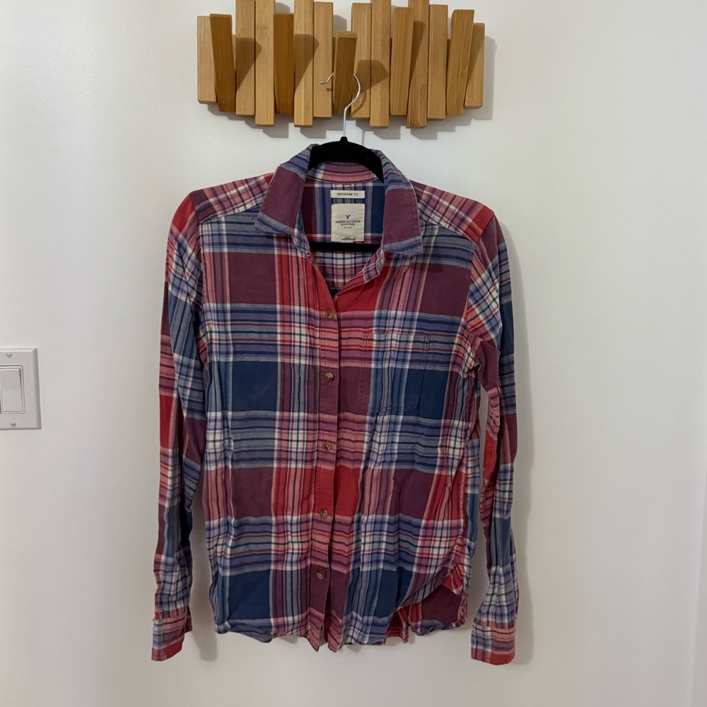 Women’s American Eagle Outfitters Pink and Blue Plaid Shirt, Size XS